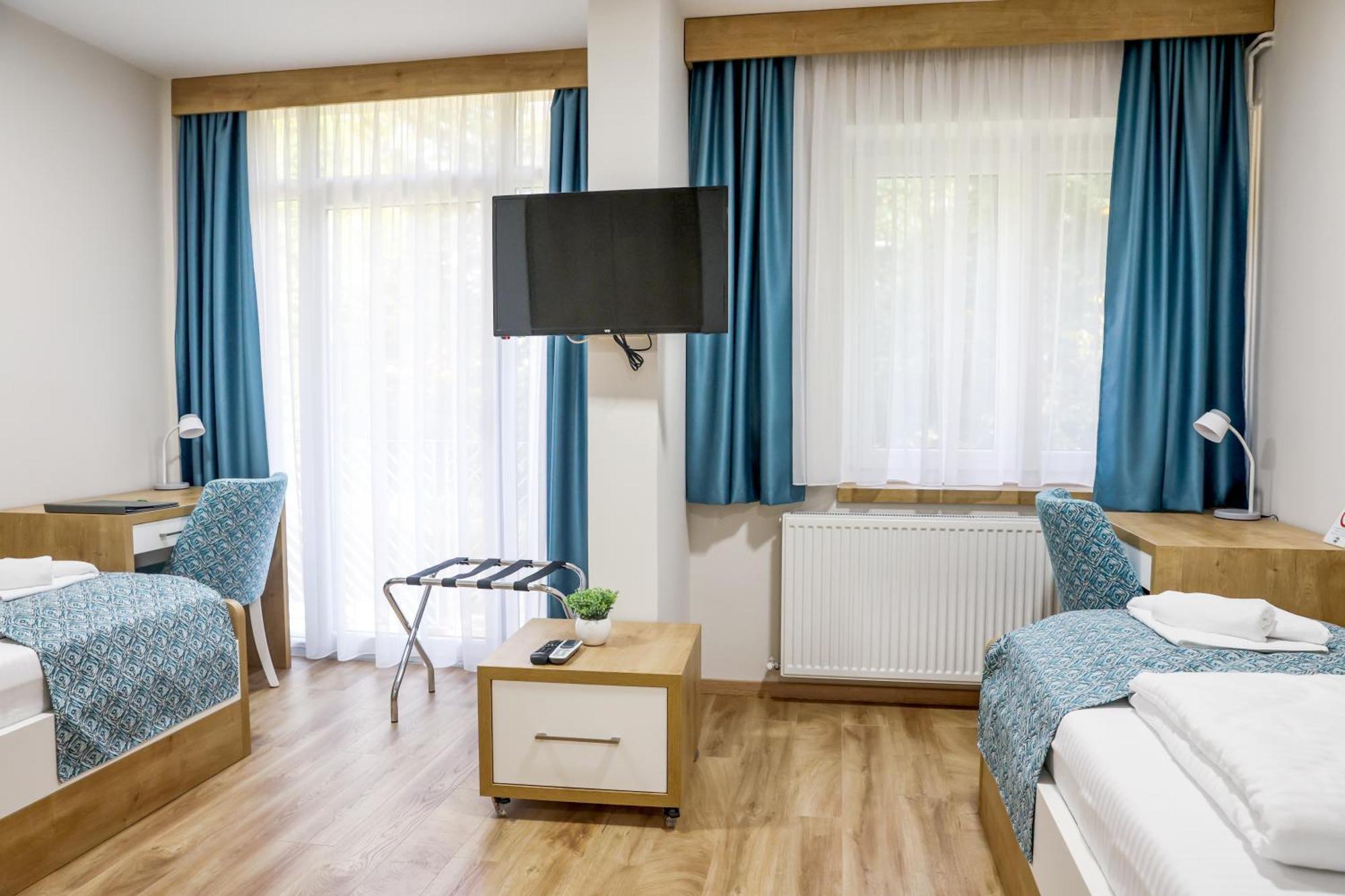 Grand Park Rooms & Apartments Cacak Ngoại thất bức ảnh